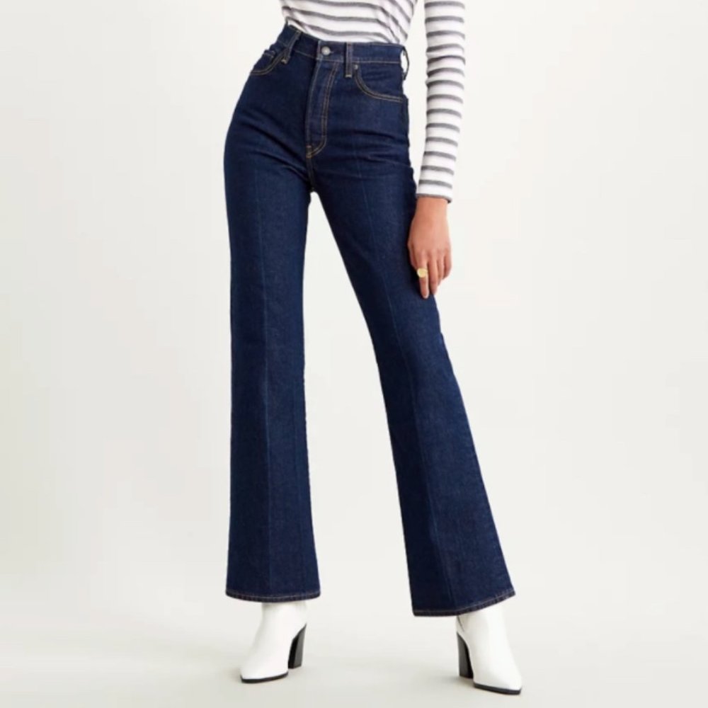 Levi’s Ribcage Bootcut Jeans - High Key Wash